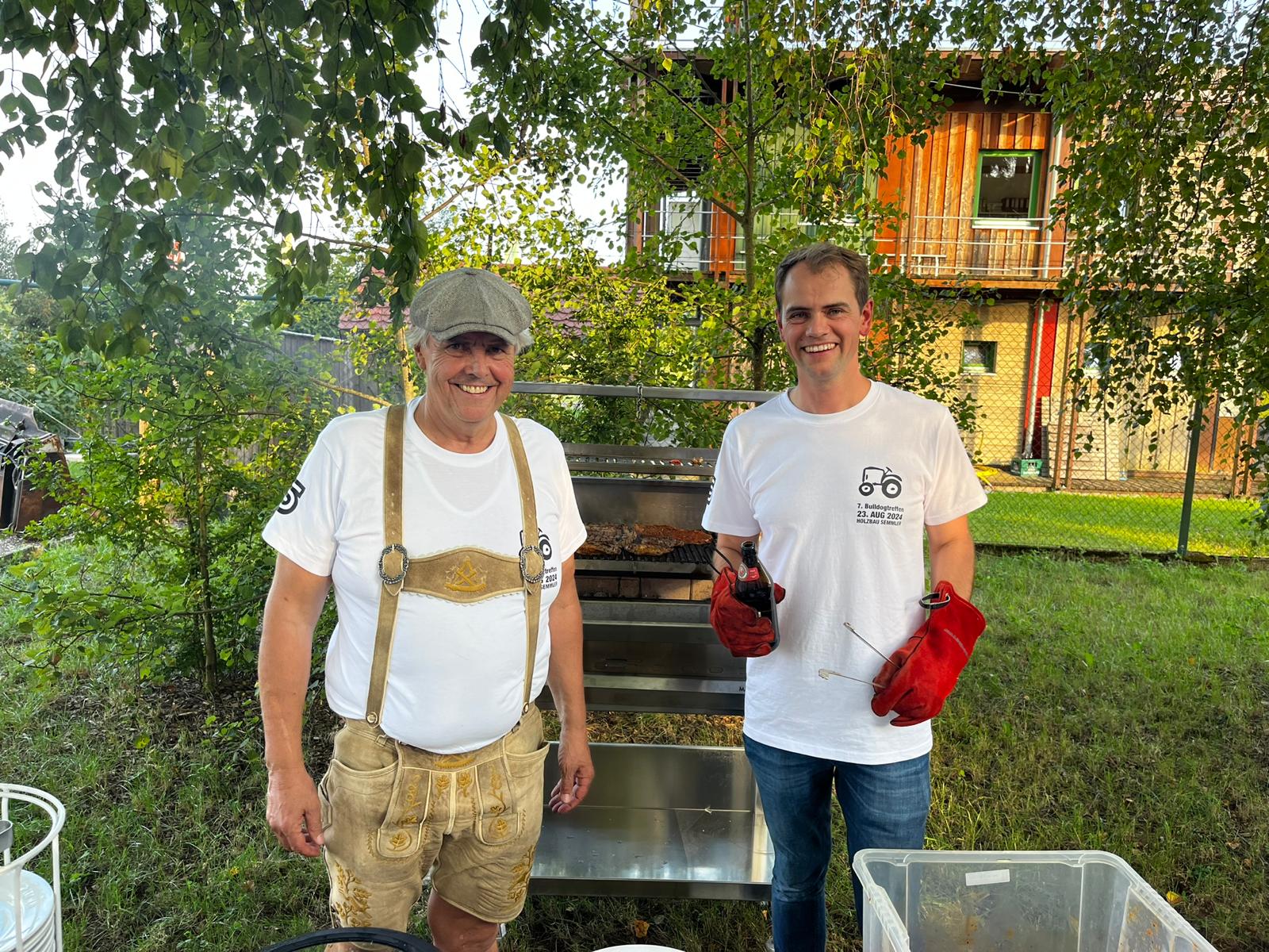 7. Bulldogtreffen bei Holzbau Semmler